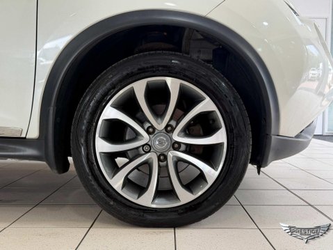 Nissan Juke 1.2 DIG-T Tekna Euro 6 (s/s) 5dr 73