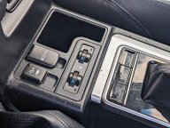 Toyota Land Cruiser D Invincible 20