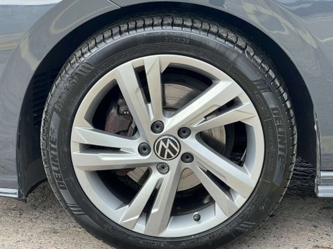 Volkswagen Golf 1.5 Golf R-Line eTSI Semi-Automatic 5dr - NATIONAL DELIVERY* 56
