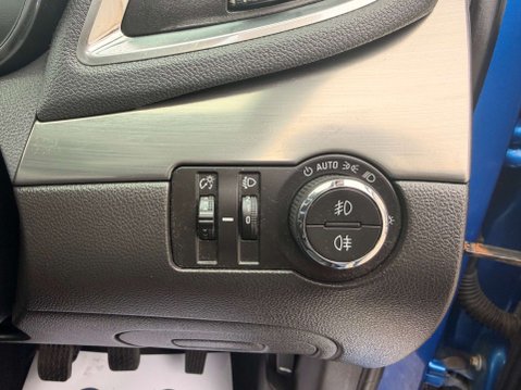 Vauxhall Mokka 1.6 Mokka SE CDTi ecoFLEX S/S 5dr 29