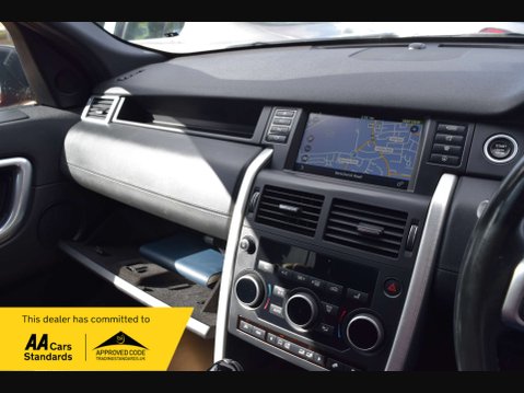 Land Rover Discovery Sport 2.0 Discovery Sport Luxury HSE TD4 4WD 5dr 51