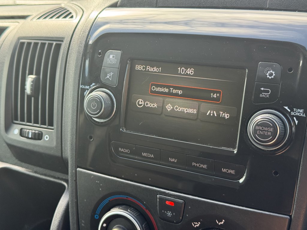 2022 Citroen RelayMWB L2H2 Medium Roof Enterprise 35 Nav Sensors EURO 6 — thumbnail 32 of 50