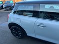 Mini Hatch 1.5 Cooper Euro 6 (s/s) 3dr 11