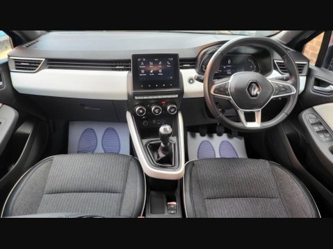 Renault Clio TECHNO TCE 5