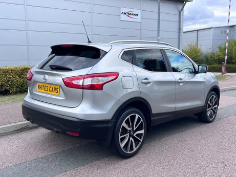 Nissan Qashqai 1.6 dCi Tekna 2WD Euro 6 (s/s) 5dr 58