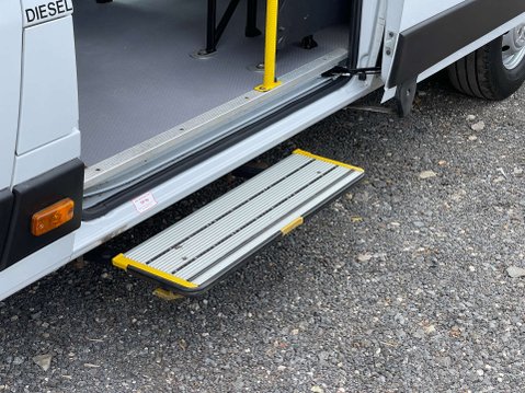 Peugeot Boxer 440 L4H2 17 SEAT NON-D1 MINBUS LITE with Full width ramp. ULEZ. Euro 6 39