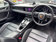 Porsche 911 3.0T 992 Carrera 4 Coupe 2dr Petrol PDK 4WD Euro 6 (s/s) (385 ps) 3
