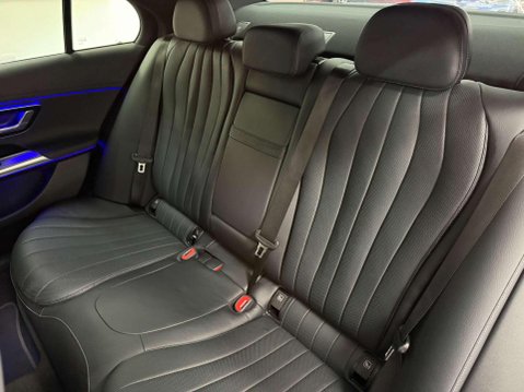 Mercedes-Benz E Class 2.0 E200h MHEV AMG Line Saloon 4dr Petrol Hybrid G-Tronic Euro 6 (s/s) (227 36