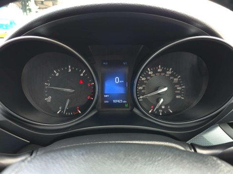 Toyota Avensis 1.6 Avensis Business Edition D-4D 5dr 39