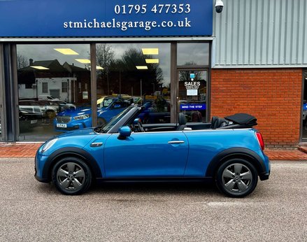 Mini Convertible 2.0 Cooper S Classic 2dr 15