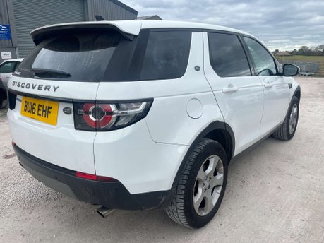 Land Rover Discovery Sport 2.0 Discovery Sport SE TD4 4WD 5dr 9