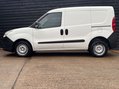 Vauxhall Combo 1.2 Combo 2000 CDTi 34