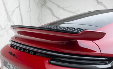 Porsche 911 Turbo S (992) Lightweight 49