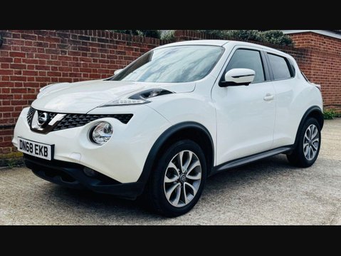 Nissan Juke 1.6 Tekna SUV 5dr Petrol XTRON Euro 6 (117 ps) 8