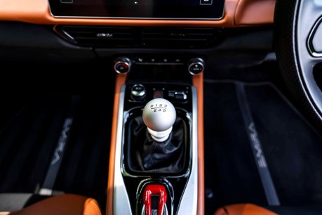 Lotus Emira V6 FIRST EDITION. FULL LSH. 6-SPEED MANUAL. BLACK PACKAGE. KEF SOUND SYSTEM 12