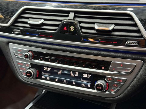 BMW 7 Series 3.0 740Ld M Sport Saloon 4dr Diesel Auto xDrive Euro 6 (s/s) (320 ps) 60