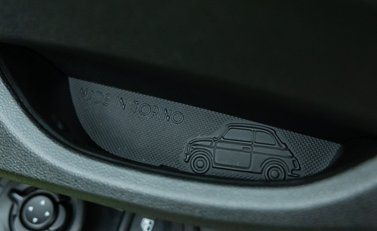 Abarth 500e Scorpionissima 25