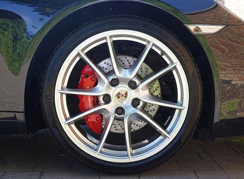 Porsche 911 (991) Carrera S 12