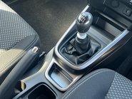 Suzuki Vitara SZ-T BOOSTERJET MHEV 28