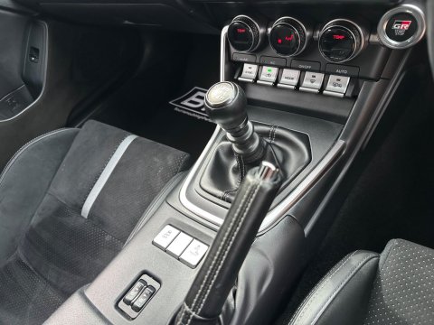 Toyota GR86 2.4 Boxer D-4S Euro 6 2dr 19