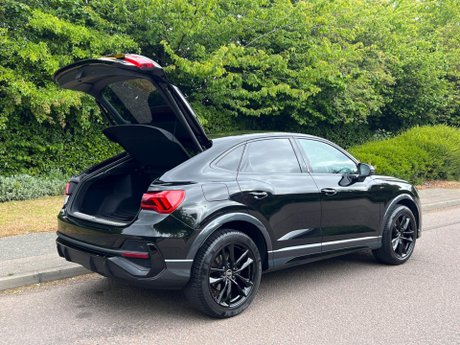 Audi Q3 1.5 TFSI CoD 35 Black Edition Sportback S Tronic Euro 6 (s/s) 5dr 44
