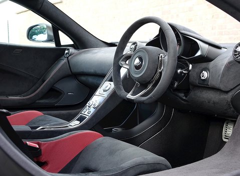 McLaren 675 LT 11