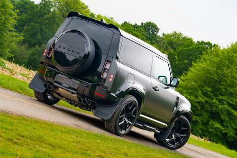 Land Rover Defender V8 Carpathian Edition 20