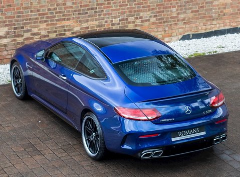 Mercedes-Benz C Class C63 S Coupe 9