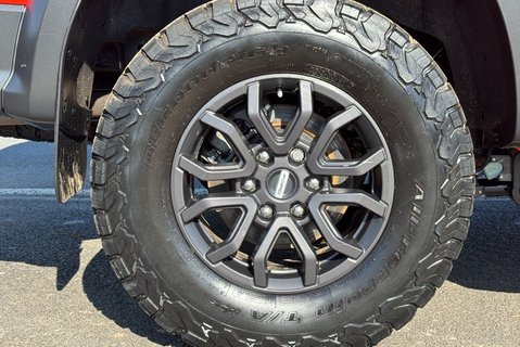 Ford Ranger 3.0 T Raptor Ecoboost - Electric Roller Shutter 35