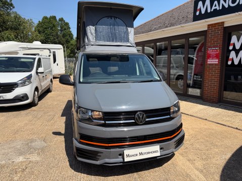 Volkswagen Transporter T6 CAMPER - VERSIONS PIONEER 4 BERTH POP TOP 33
