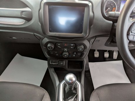 Jeep Renegade 1.0 Renegade Night Eagle 5dr 53