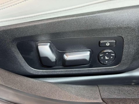 BMW M3 3.0 BiTurbo Competition Saloon 4dr Petrol Steptronic M xDrive Euro 6 (s/s) 66