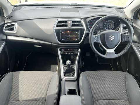 Suzuki SX4 S-Cross SZ-T BOOSTERJET 10