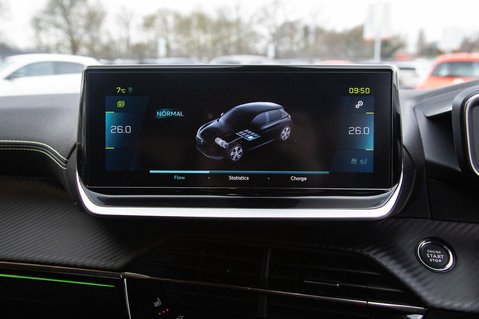 Peugeot 208 GT PREMIUM 29