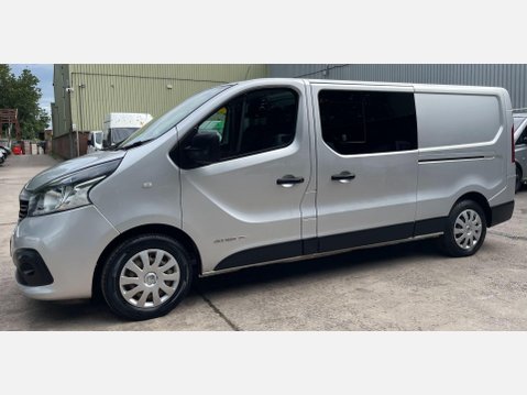 Renault Trafic 1.6 dCi ENERGY 29 Business+ Panel Van 5dr Diesel Manual LWB Standard Roof E 19