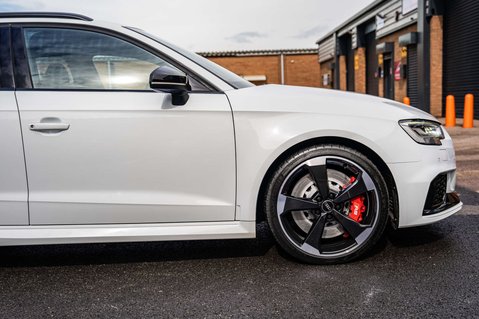 Audi RS3 2.5 RS 3 Sportback TFSI Quattro Semi-Auto 4WD 5dr 54