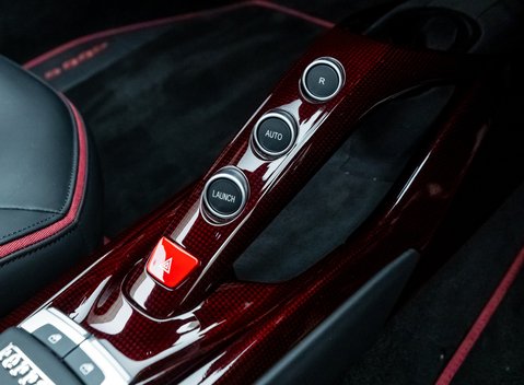 Ferrari 488 GTB Tailor Made 22