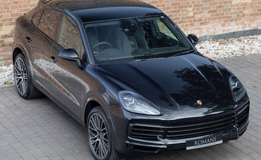 Porsche Cayenne Coupé 8