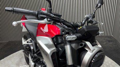 Honda CB 2020 ONLY 2K 125CC LEARNER 15BHP SPORT NEO MODEL 21