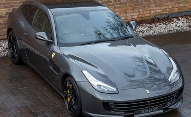 Ferrari GTC4 Lusso 8