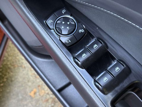 Ford Mondeo 2.0 Mondeo Titanium TDCi 5dr 40