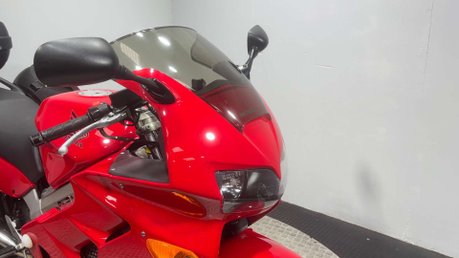 Honda VFR 1998 ONLY 16K FUEL INJECTED NON VTEC FULL LUGGAGE 800CC 24