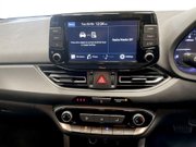 Hyundai i30 1.0 T-GDi MHEV SE Connect Hatchback 5dr Petrol Hybrid DCT Euro 6 (s/s) (120 18