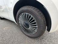 Fiat 500e ICON 11