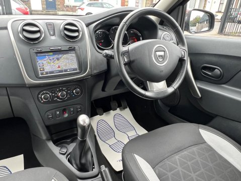 Dacia Sandero Stepway 0.9 TCe Laureate Euro 5 5dr 23