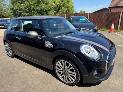 Mini Hatch 1.5 Cooper Seven Euro 6 (s/s) 3dr 1