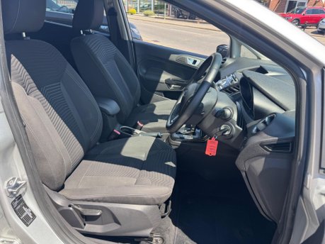 Ford Fiesta 1.6 Titanium Powershift Euro 5 5dr 25
