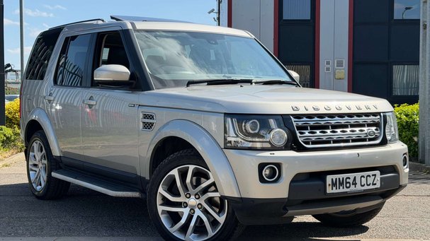 Land Rover Discovery 3.0 Discovery HSE SDV6 Auto 4WD 5dr Service History