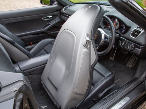 Porsche Boxster 24V S PDK 37