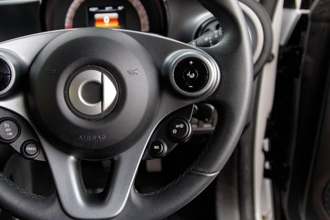 Smart Fortwo Coupe PRIME PREMIUM T 20